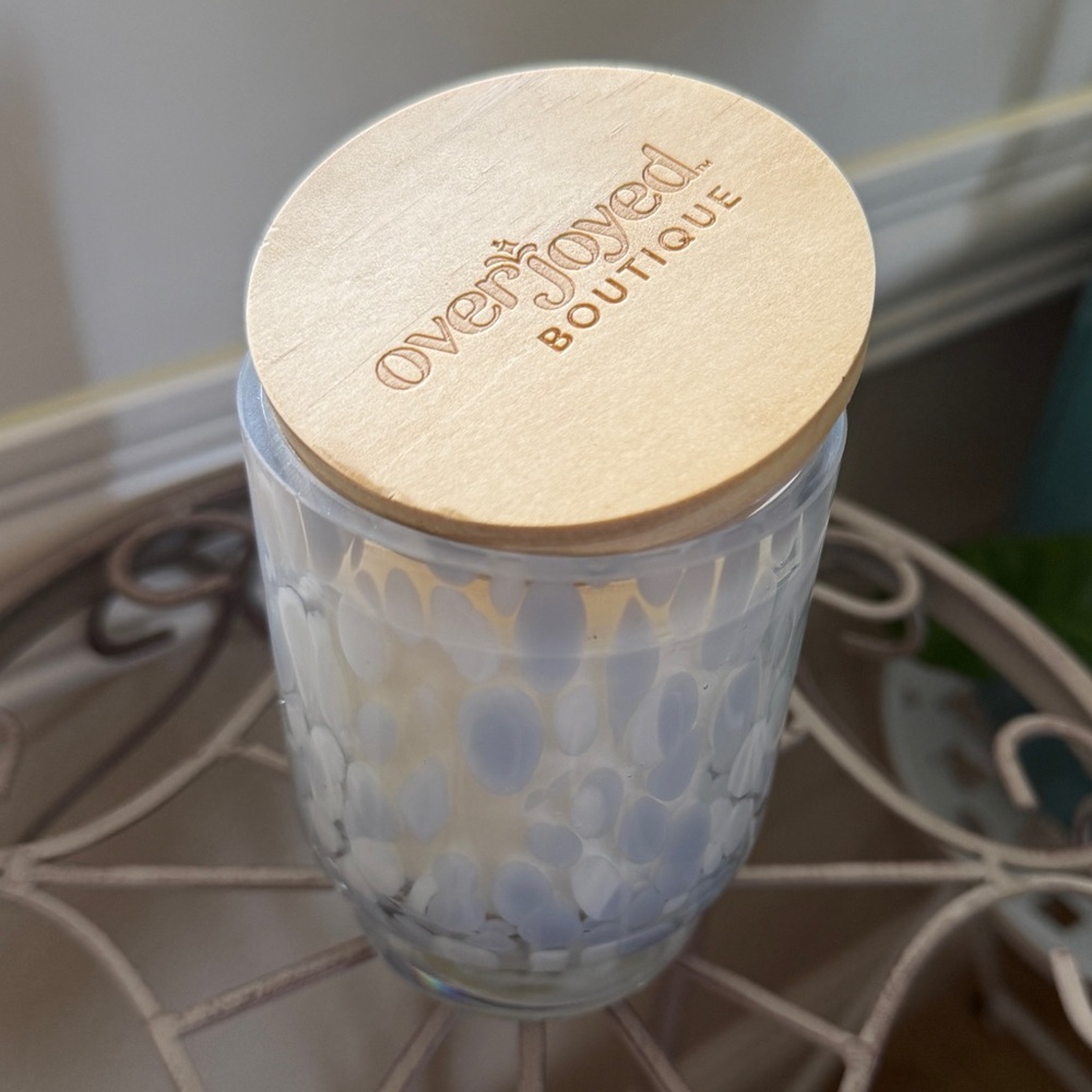 Glass Candle — Sea Salt & Bergamot - 8 Oz, Overjoyed Boutique - Picture 3 of 12